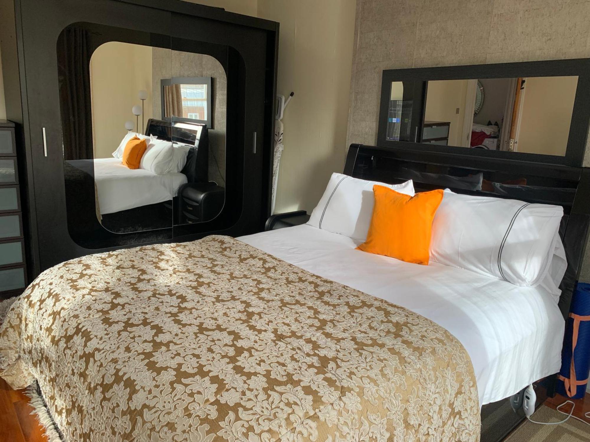 Superbly Furnished Apartment In Central Londyn Pokój zdjęcie