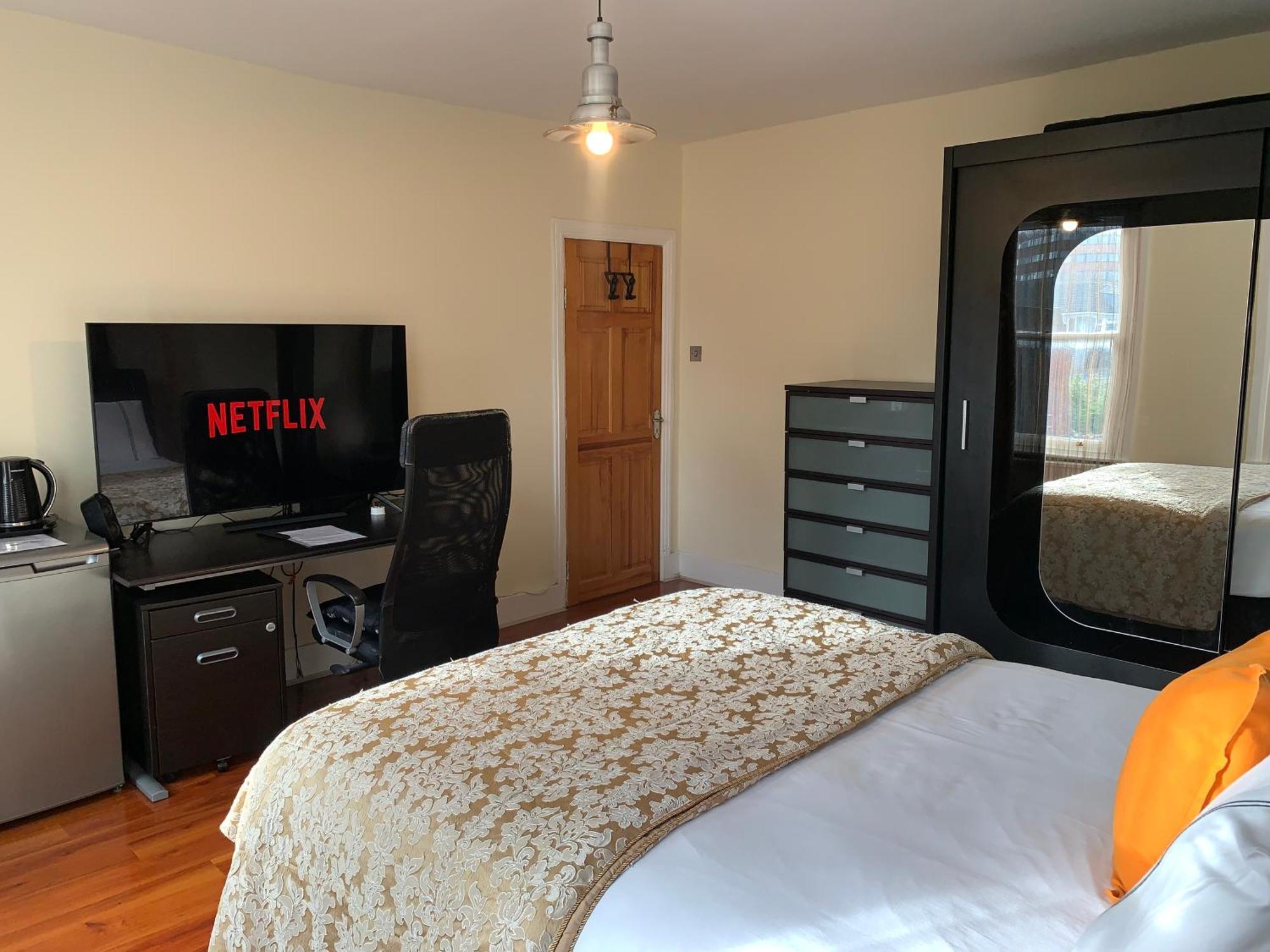 Superbly Furnished Apartment In Central Londyn Pokój zdjęcie